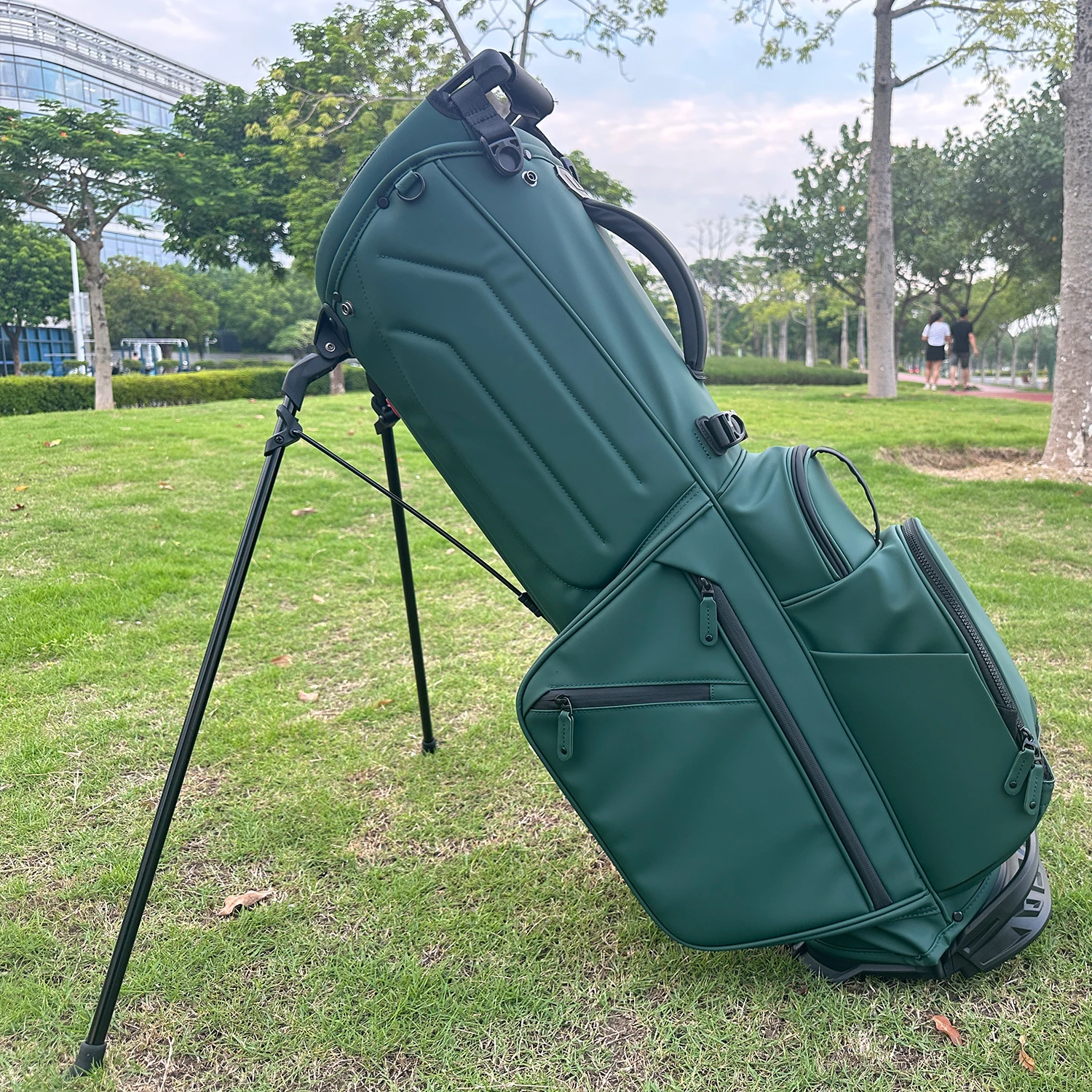 Premium Golf Bags For Men High Quality Waterproof Pu Leather Golf Bag Custom Golf Stand Bag 6 14 Ways