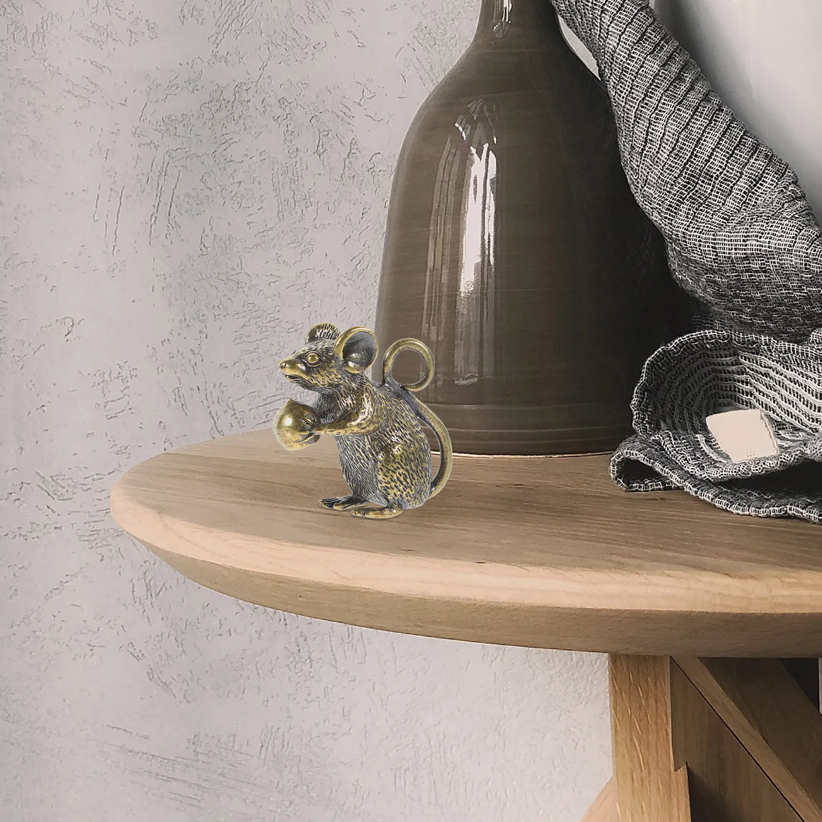 

2pcs Brass Mouse Charm Cute Pendant Jewelry Making Decor Keychain naments Copper Rat for Bag Mobile Phone Backpack Curtain