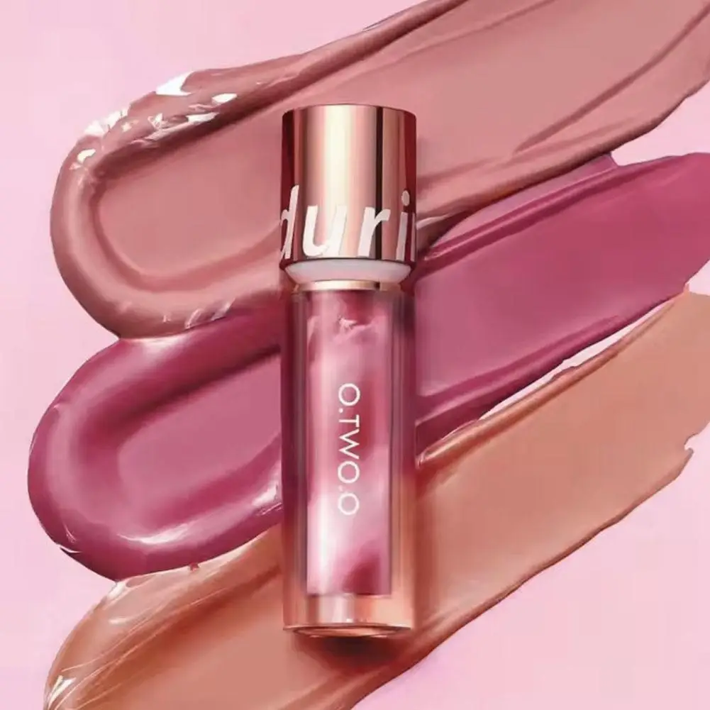 Venta al por mayor O.TWO.O el más nuevo lápiz labial maquillaje resistente al agua brillo de labios rosa colorete seda tinte de labios mate Sexy rojo brillo de labios líquido