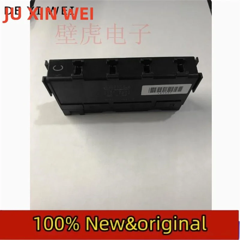 1PCS  second-hand 82641-47020  Integrated Relay Fuse Box