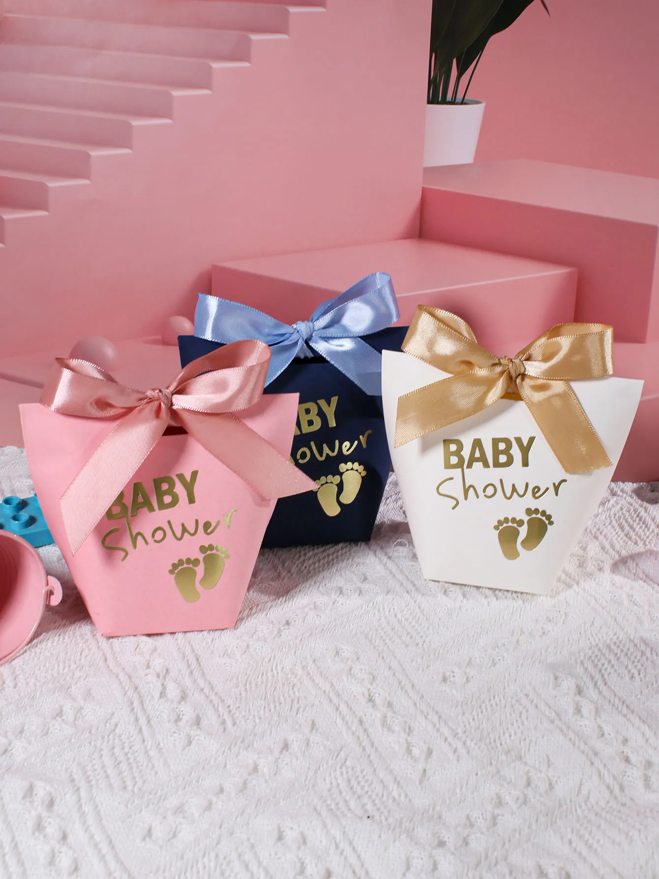 5 Stück exquisite Geschenkbox mit Babyparty-Motiv, exklusive spezielle Geschenkbox für die Baby-Taufe, süße Babyparty-Geschenkbox mit Fußabdruck