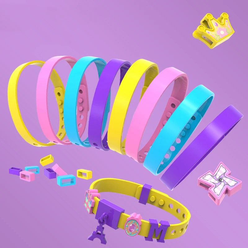 Zestaw do samodzielnego wykonania bransoletki z koralików dla dziewczynek, ręcznie robiona zabawka, zawieszki z alfabetem, bezpieczna elastyczna nić, dla dzieci w wieku 3+ lat, edukacyjna zabawka do rękodzieła dla dzieci.