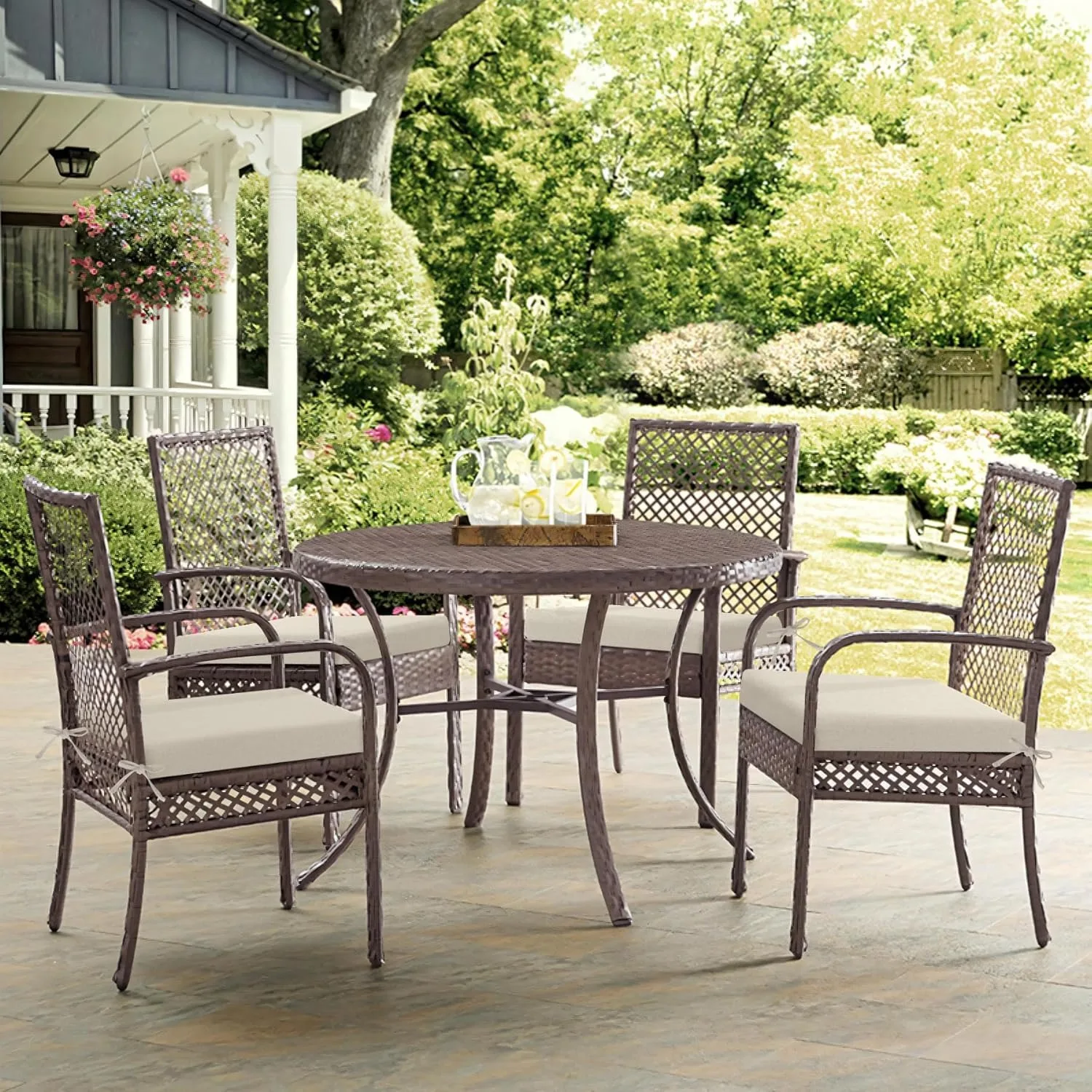 Um conjunto de 4 almofadas de assento para exterior, impermeáveis e resistentes ao desbotamento, 17 polegadas de largura x 16 polegadas de profundidade x 2 polegadas, bege