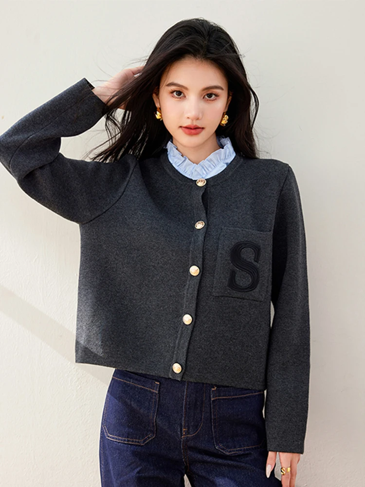 Fashionable Commuting Knitted Cardigan Women Autumn New Niche Design Sense Long Sleeve Tops Casual Versatile Sweater