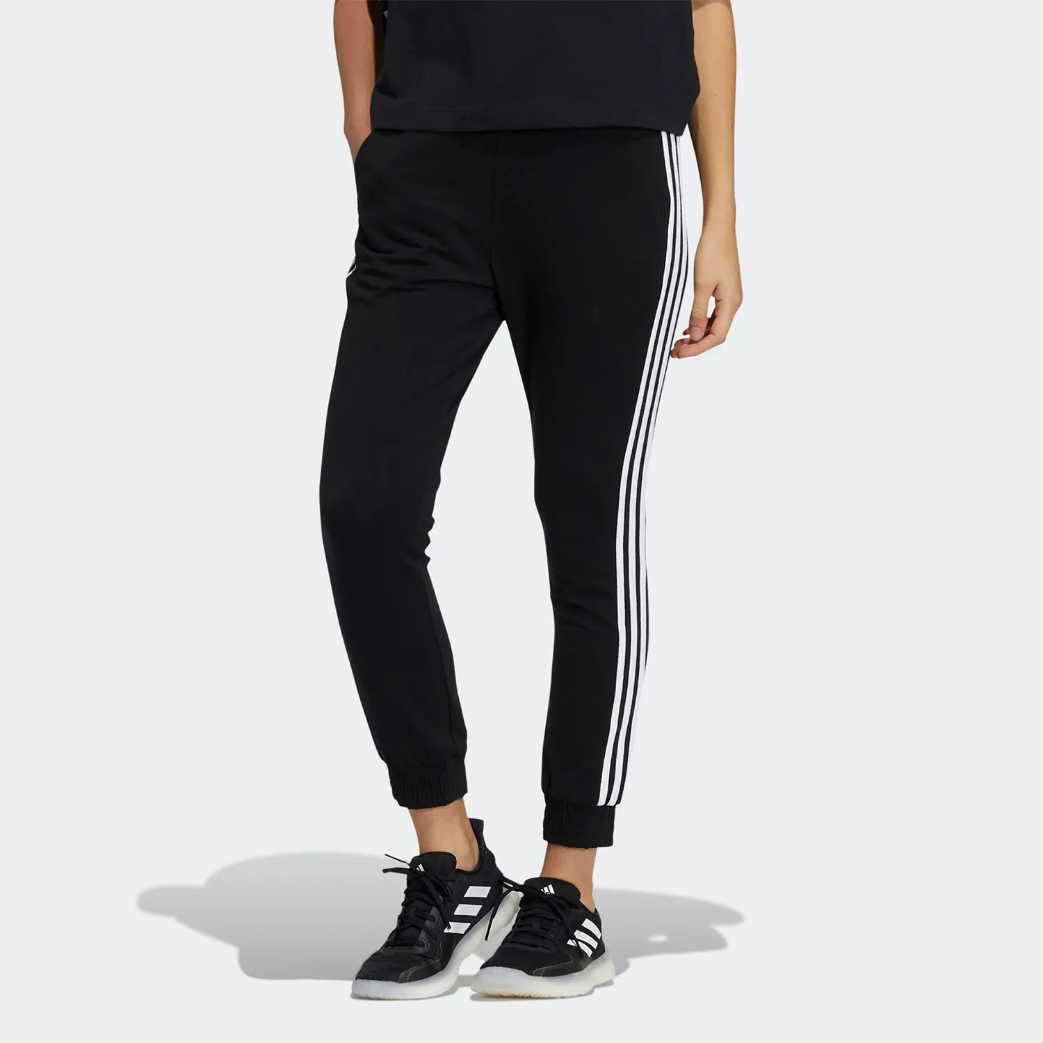 

Adidas genuine genuine Women's Comfort Training Slim-Fit Knit Sport Pants GP0659