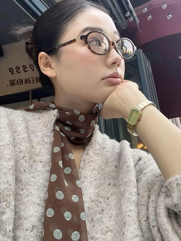 2025 nouveau Ins style marron mousseline de soie à pois longue écharpe en soie accessoire multifonctionnel cou femmes bandeau cravate serviette de cheveux