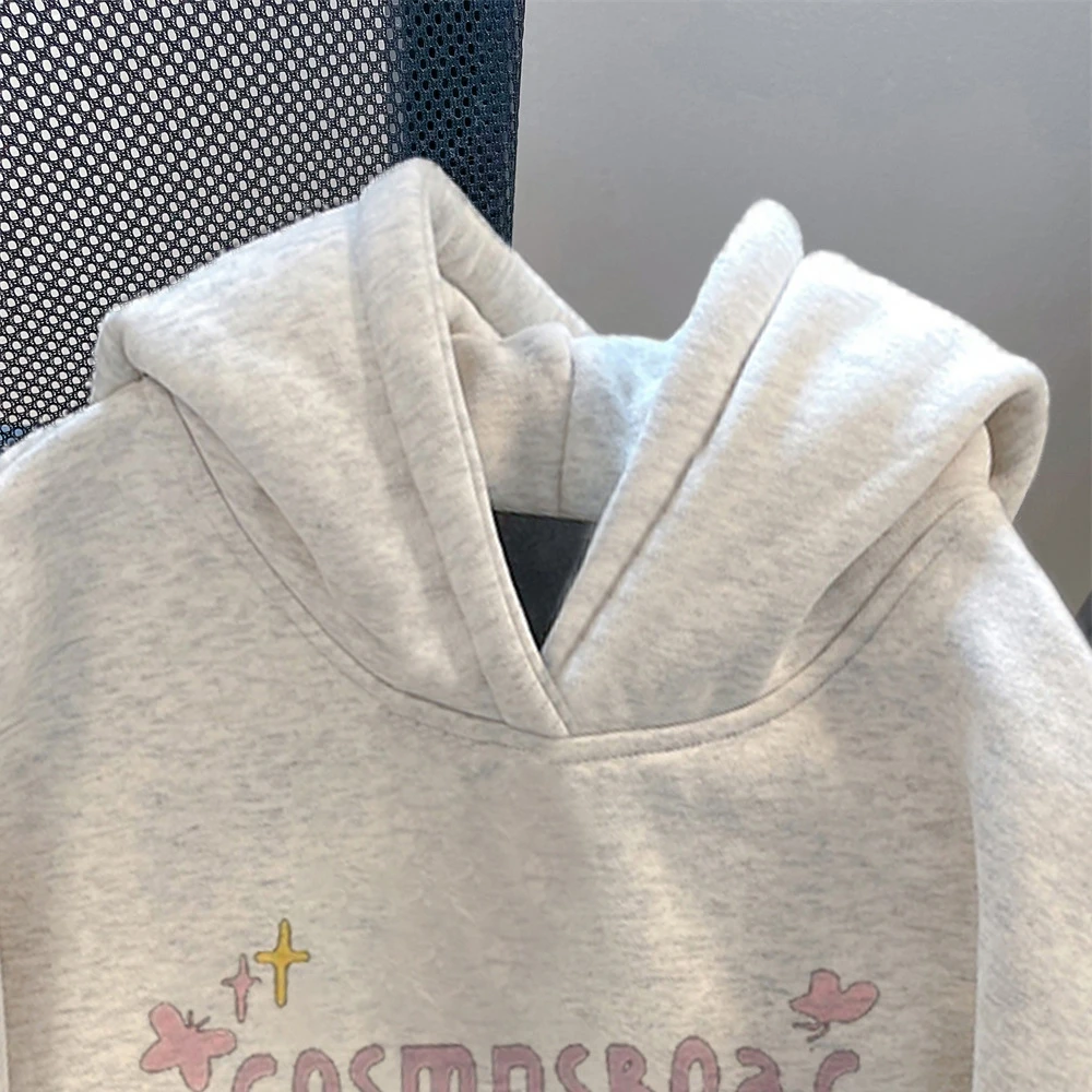 เสื้อฮู้ดพิมพ์ลายหลวมๆ สวมใส่สบาย สไตล์ลำลอง สำหรับผู้หญิง เหมาะสำหรับใส่ไปทำงาน แขนยาว แฟชั่นฤดูใบไม้ร่วง เสื้อผู้หญิง