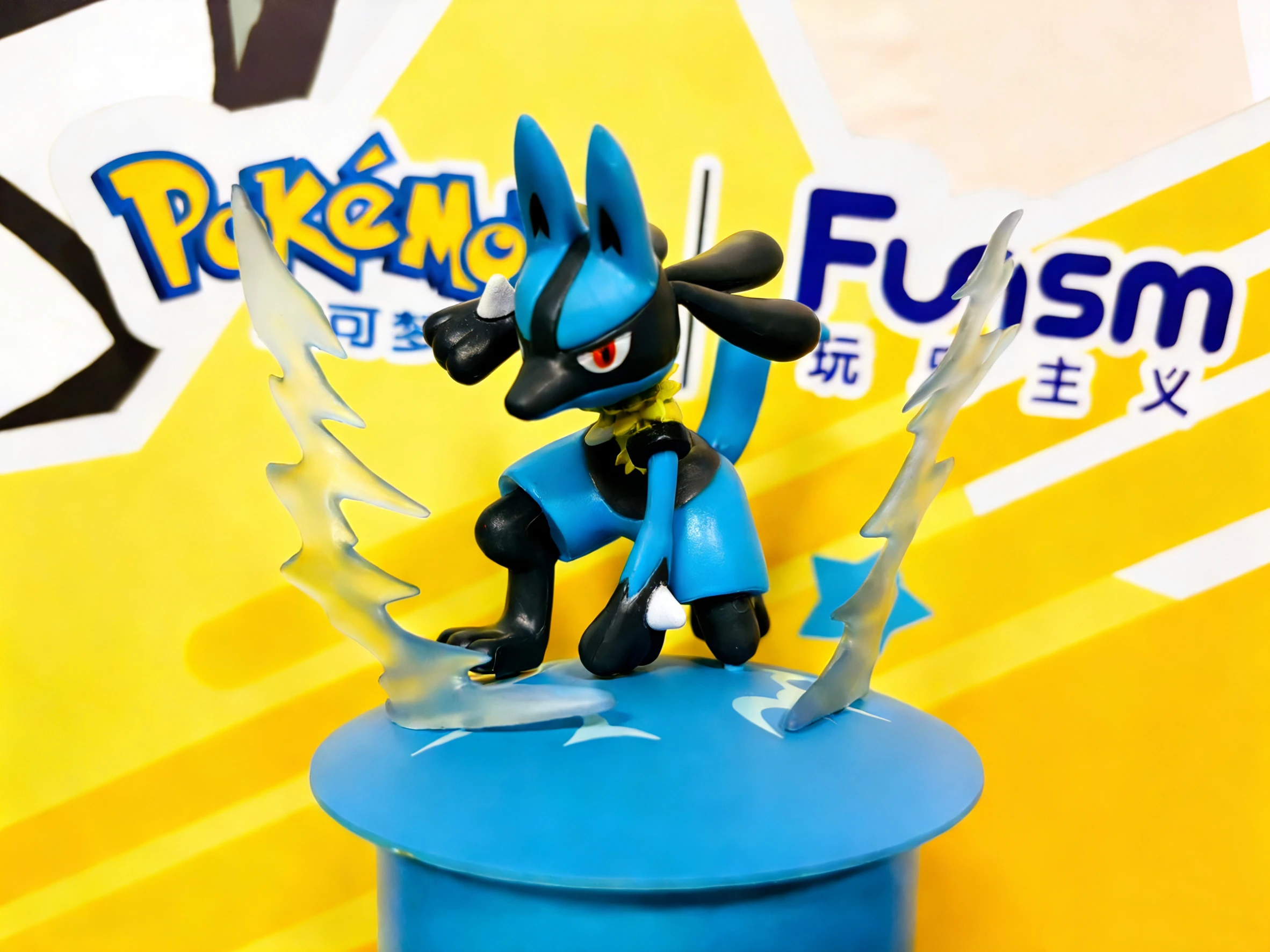 

Pokémon Lucario Figure Model Anime Merchandise Action Figure Boy's Birthday Gift Desktop Ornament