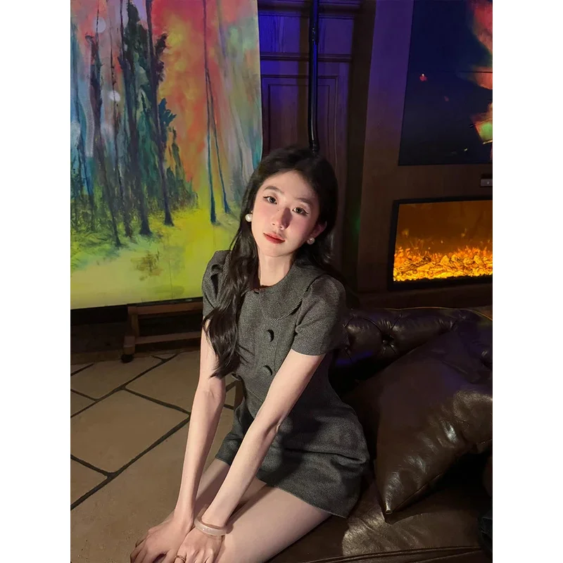 qa156 ربيع جديد وصول الكورية Sle المرأة الدكتور مزدوجة الصدر دمية طوق منقوشة الصوفية ort Sve ألف خط تنورة الدكتور