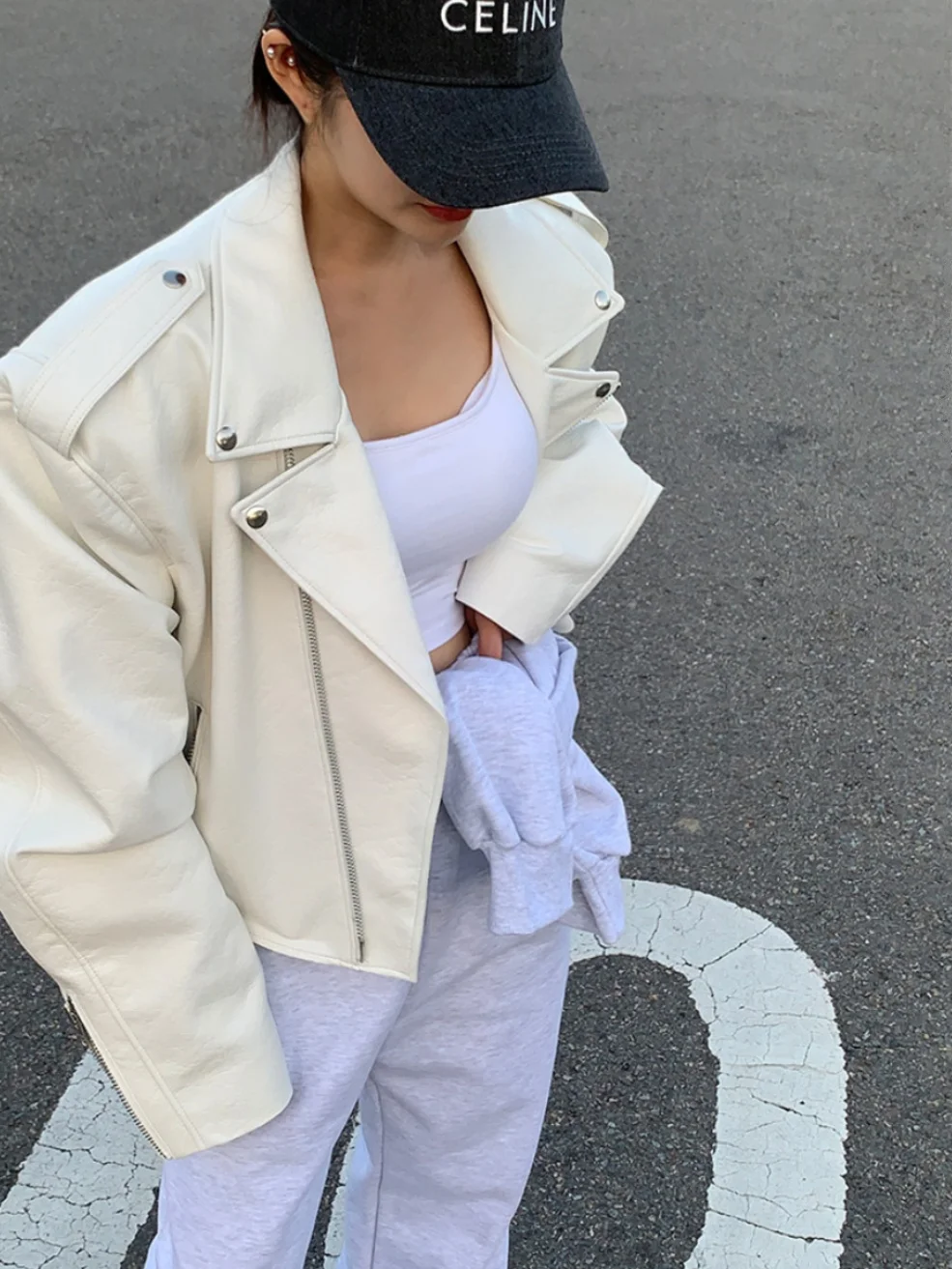 Sli ort PU Leather Jaet Women's Loose Fit Biker Coat with Double Zipper And Rivet Collar Trendy Outerwear