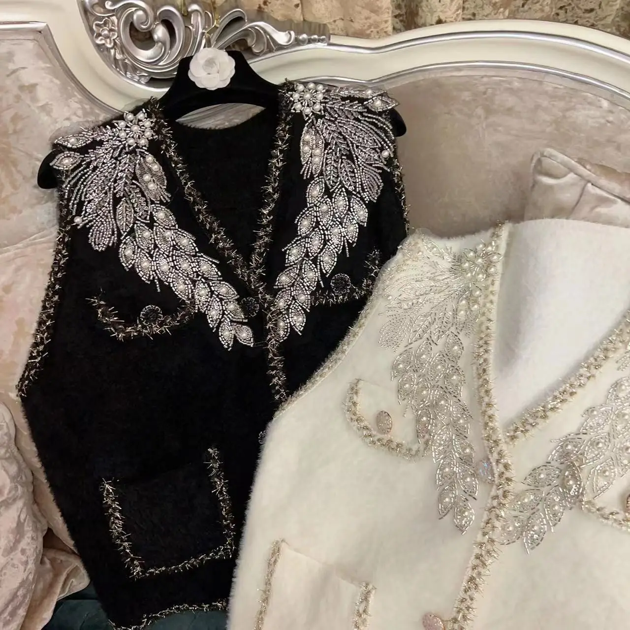 Luxury Pearls Beaded Wings Embroidery Plush Waistcoat Floral Rhinestones Mohair Vest Mink Cashmere Cardigan Tanks Tops