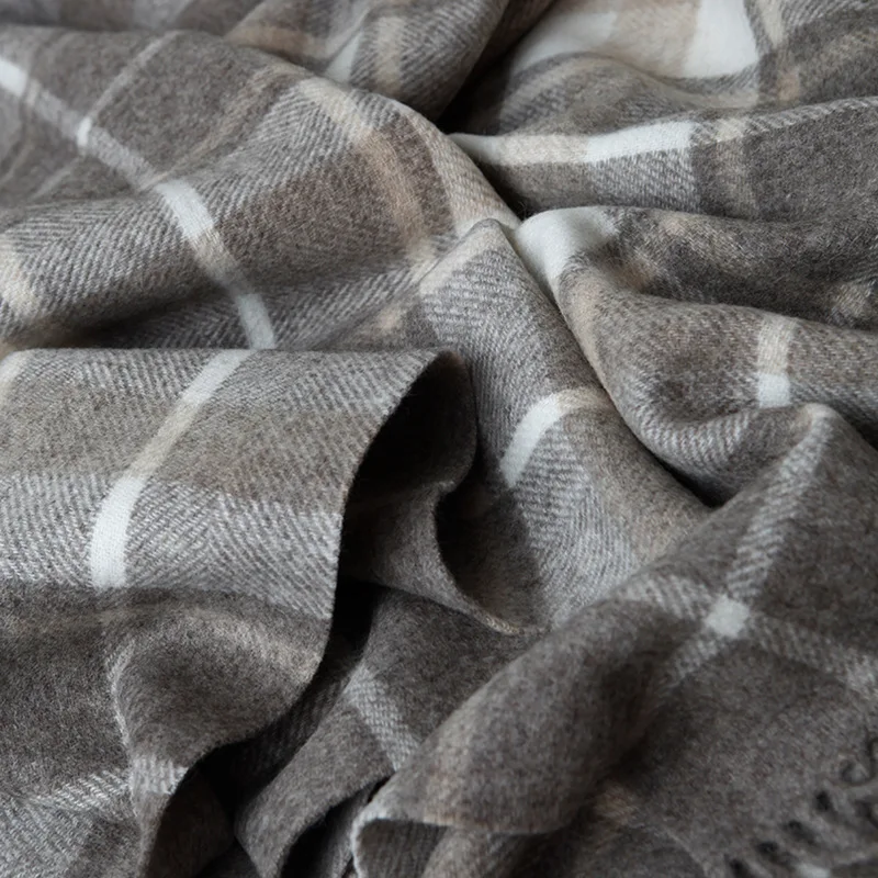 Cashmere Herringbone Pattern Wool Blanket, Sofa Blanket, Aviation Cover Blanket, Office Air-Conditioned Room Warm Blanket