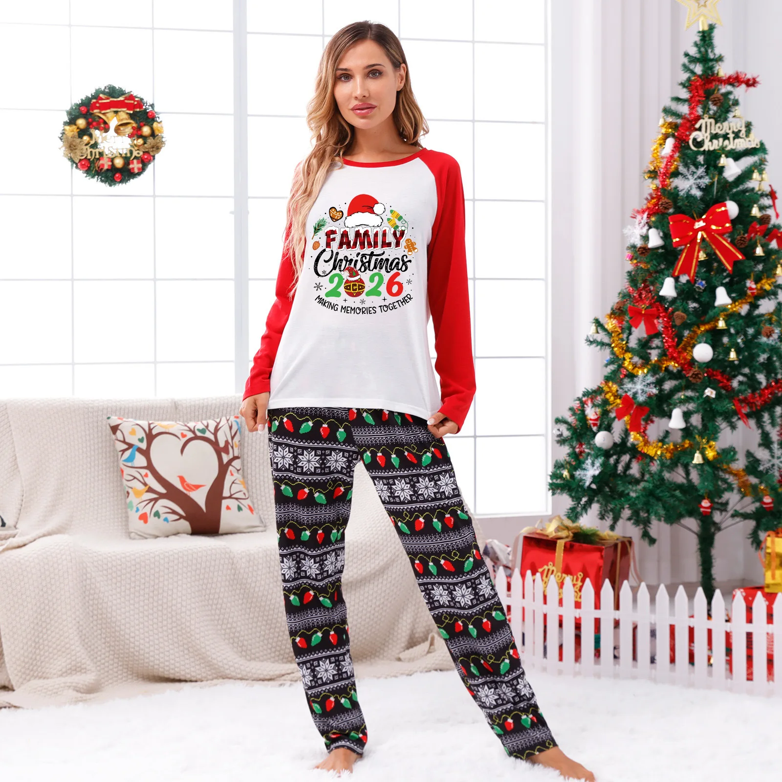 2026 Merry Christmas Family Matching Outfits Cartoon Print Pajamas Set Adults Kids Clothing Sets Baby Romper Pijamas Xmas Look