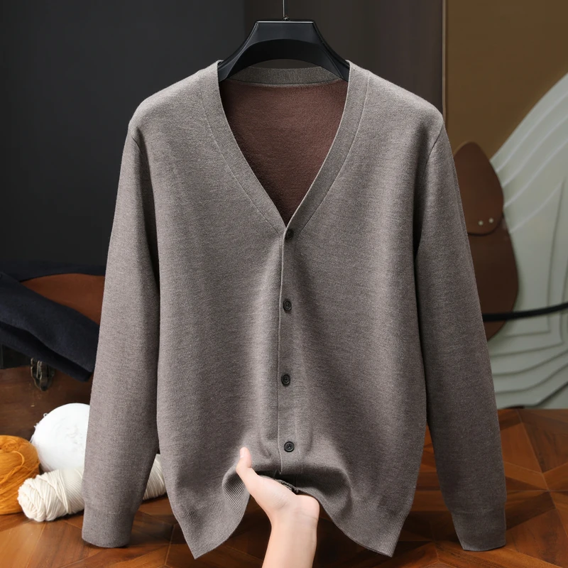 

Men Thick Cashmere Wool Coat 2025 Winter Casual V-Neck Cardigan Single Breasted Warm Sweater Male Long Sleeve Knit Coat