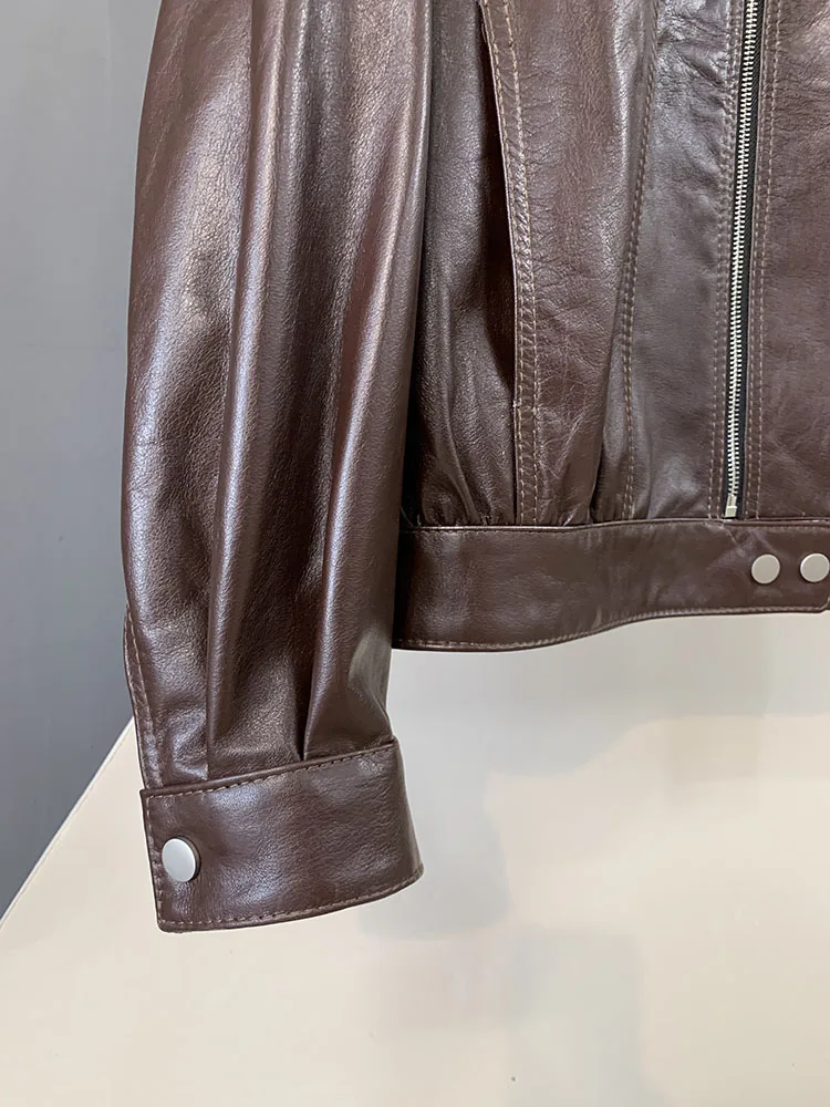 เสื้อแจ็คเก็ตหนังวัวแท้ทรงหลวมสไตล์วินเทจสำหรับผู้หญิง  แบบมีซิป  หนังเคลือบน้ำมัน  คอตั้ง  มีกระเป๋า  ดีไซน์หรูหรา  สไตล์ลำลอง