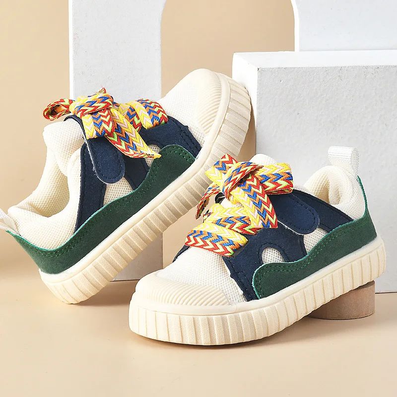 Zapatos de moda para chicas, zapatillas de deporte para niños, bolso de fondo suave, calzado informal, zapatos informales sencillos para niñas, zapatos antideslizantes para niños 2025