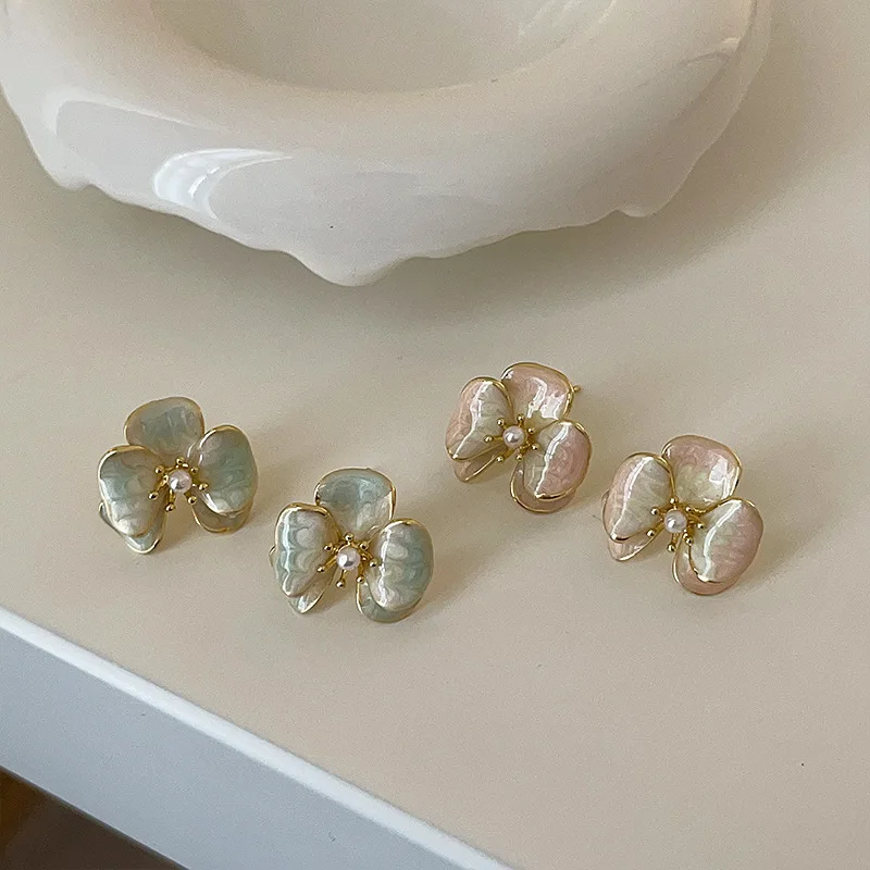 Flower Stud Earrings Enamel Coated Pastel Dainty Simple Artistic Unique Versatile Lightweight Alloy Post Commute Jewelry Her
