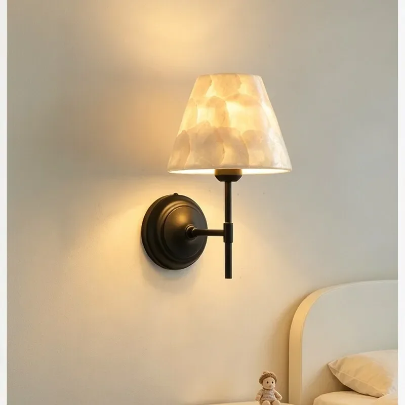 Vintage French Style Natural Shell Wall Sconce Medieval Bedroom Bedside Light Living Room Sofa Decor TV Background Lamp Art