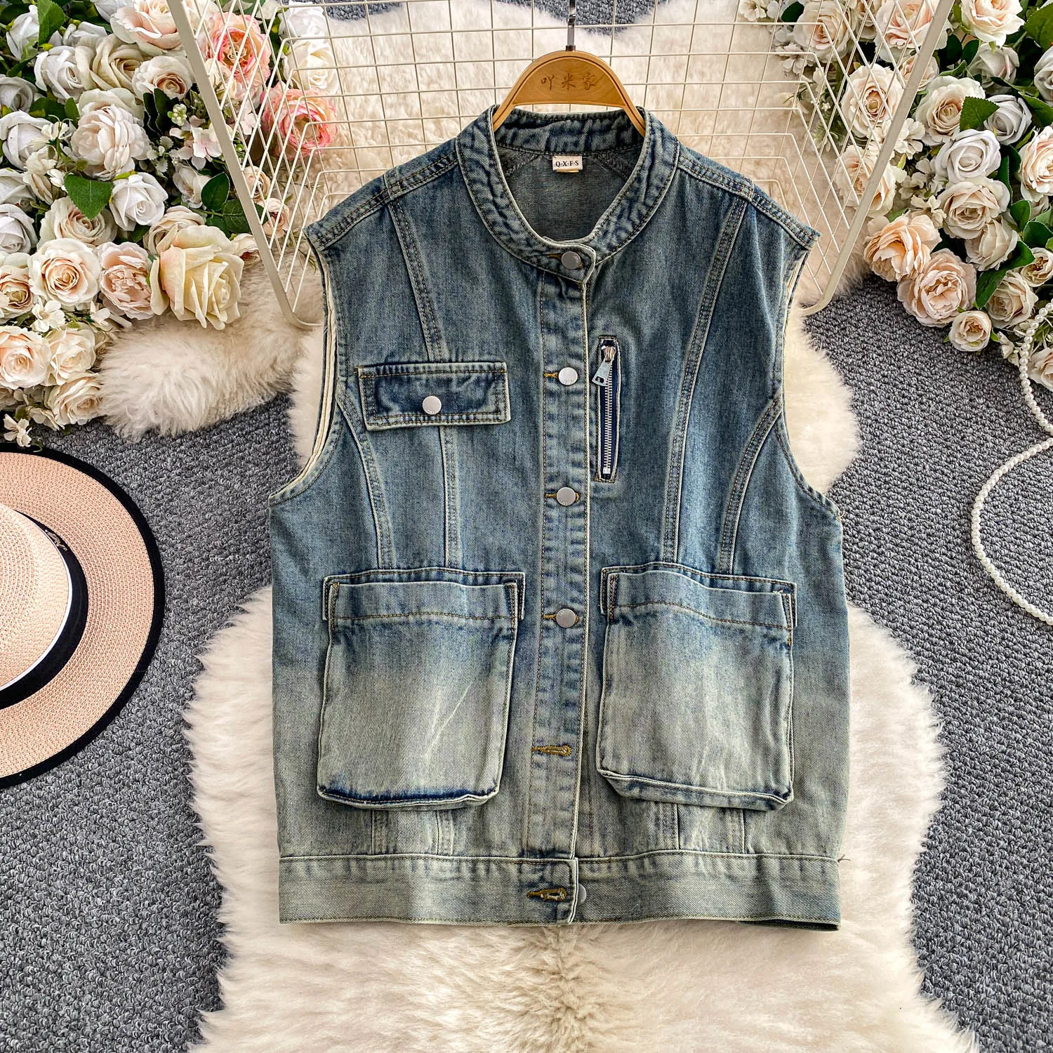 

SuperAen винтажный потертый джинсовый жилет с воротником-стойкой в корейском стиле для женщин, осень 2024, новые однобортные пальто