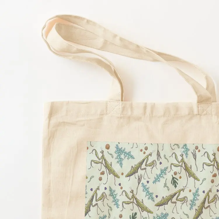 الصلاة مانتيس في الحديقة حمل حقيبة صديقة للبيئة حقيبة المتسوق امرأة المرأة المتسوق حمل الحقائب الجمالية