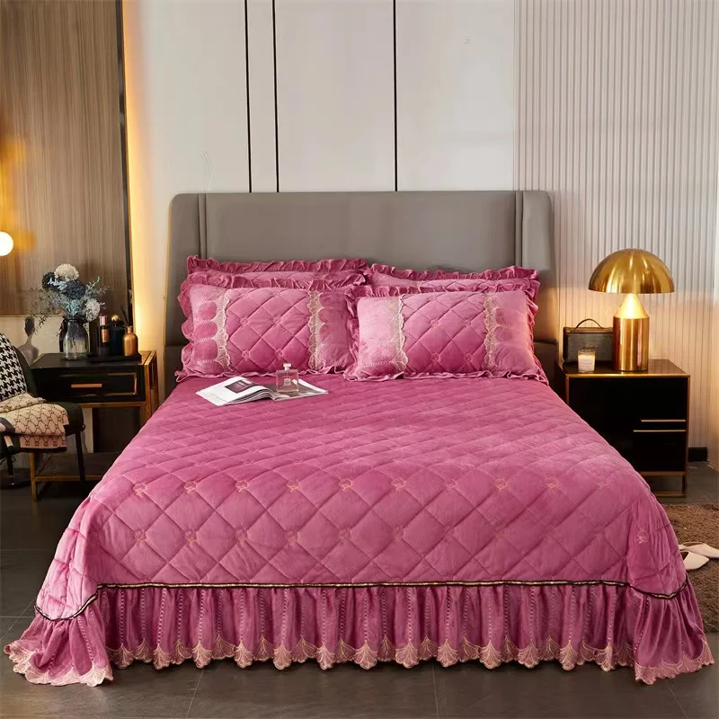 Colcha acolchada de terciopelo bordado de lujo europeo, Sábana de cama de franela fina gruesa suave y elegante romántica, funda de almohada no incluida