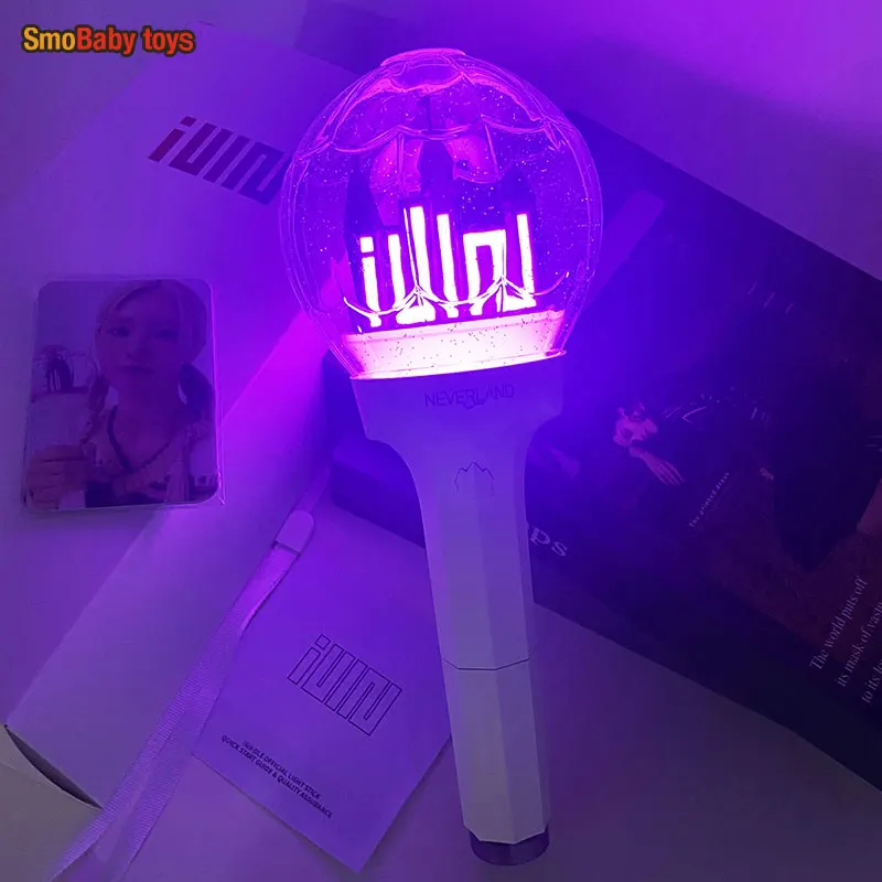 Newest Kpop (G)I-DLE Lightstick Castle Hand Lamp Gidle Concert Hiphop Party Light Stick Flash Fluorescent Fans Collection gift