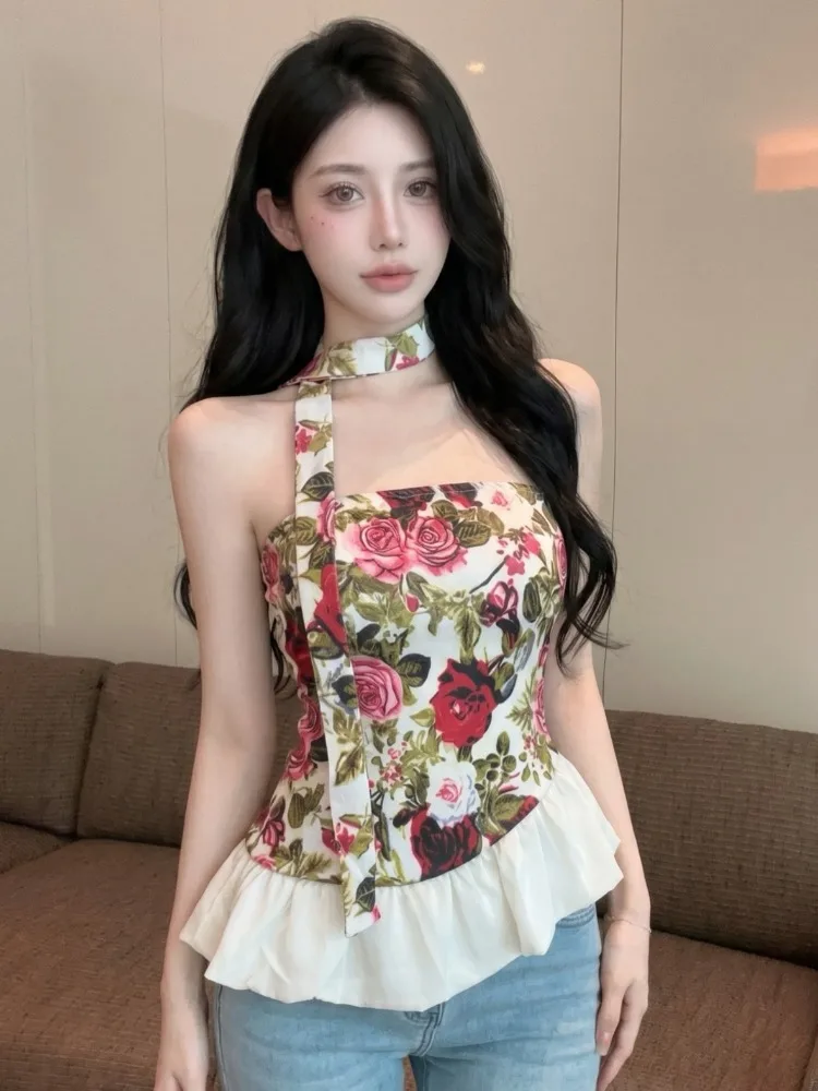 

Retro Floral Halter Vest Women's Summer New Design Elegant Sweet Girl Beautiful Neck Hanging Small Top Korean Style Knitted m...