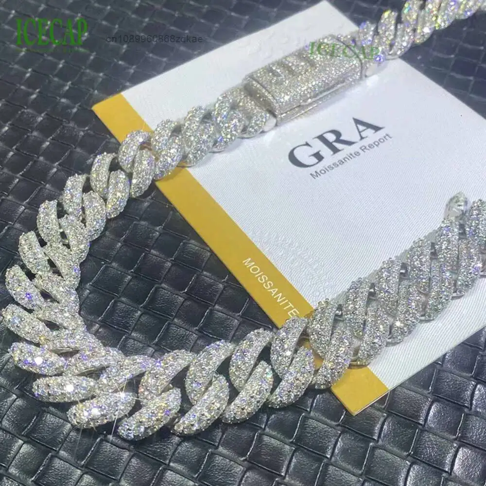 Luxury High Fashion Cuban Link Chain Custom Truly 925 Silver Chain 18k Gold Plated Hip Hop Miami Cuban Chain Necklace for Men.