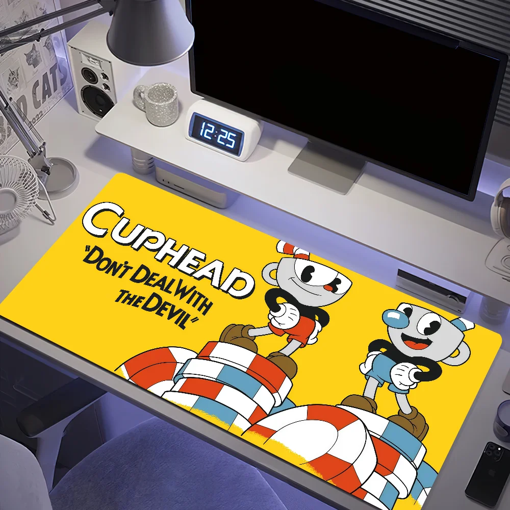 لوحة ماوس مضادة للفرش Nin Home Game C-Cuphead مخصص مريح مكتب تبادل لاطلاق النار المطاط كبير حصيرة مكتبية لوحة المفاتيح الكمبيوتر عدم الانزلاق