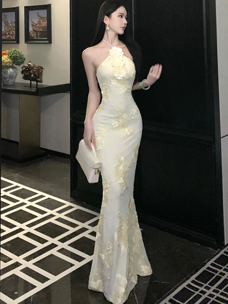 

2026 New White Jacquard Chic Neck-mounted Sexy Maxi Dress Women Elegant Luxury Ruffled Dresses Summer Korean Bodycon Dress Gown