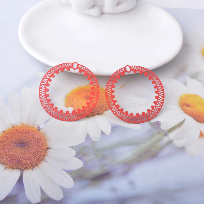20 Stück AB2285 Messing-Schmuckanhänger, hellgoldene runde Charms, bemalte Verbindungsstücke, Anhänger für DIY-Ohrringe für Frauen, Zubehör – Detail 15