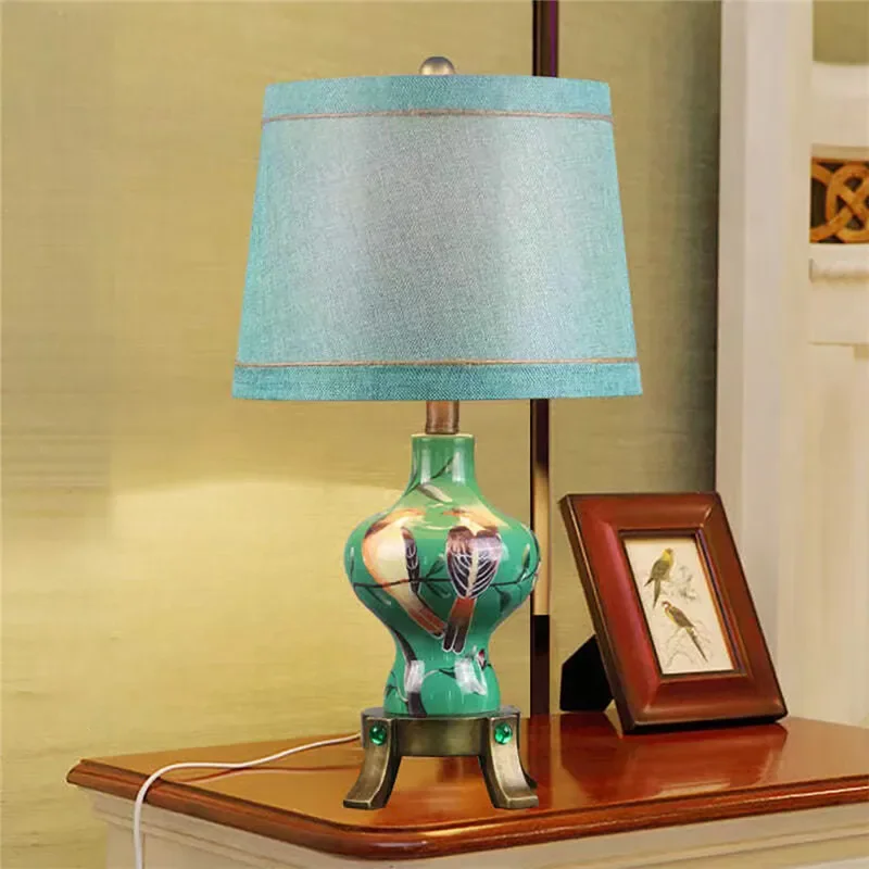 PLLY lampu meja Retro gaya Amerika, lampu meja samping tempat tidur mewah Prancis ruang tamu belajar Villa Hotel kamar tidur LED