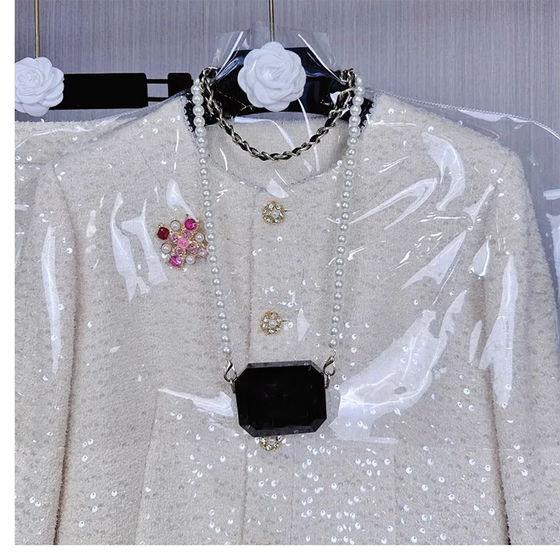 Celebrity temperament French small fragrant style suit, women's fluffy short coat + skirt two-piece set