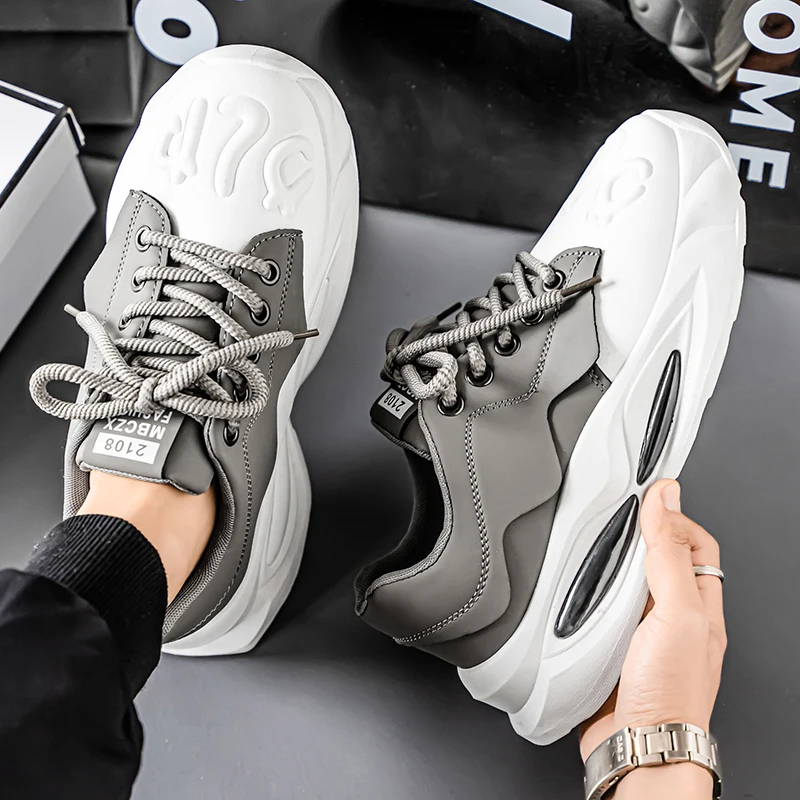 أحذية رجالية جديدة لربيع 2025، أحذية رياضية كاجوال قابلة للتنفس، مضادة للانزلاق، متعددة الاستخدامات، أحذية عصرية للأب ذات نعل سميك للمراهقين