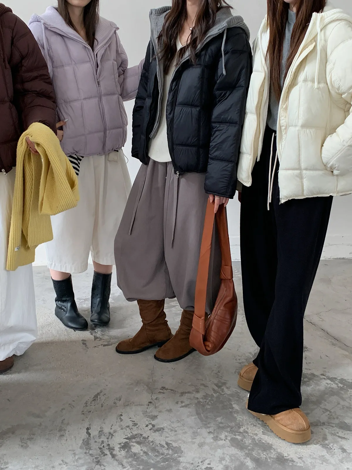 Korean Knit Hood Patchwork Short Puffer Jacket Women Loose Lightweight Warm Padded Parkas Women Solid Color Zipper Winter Jacket