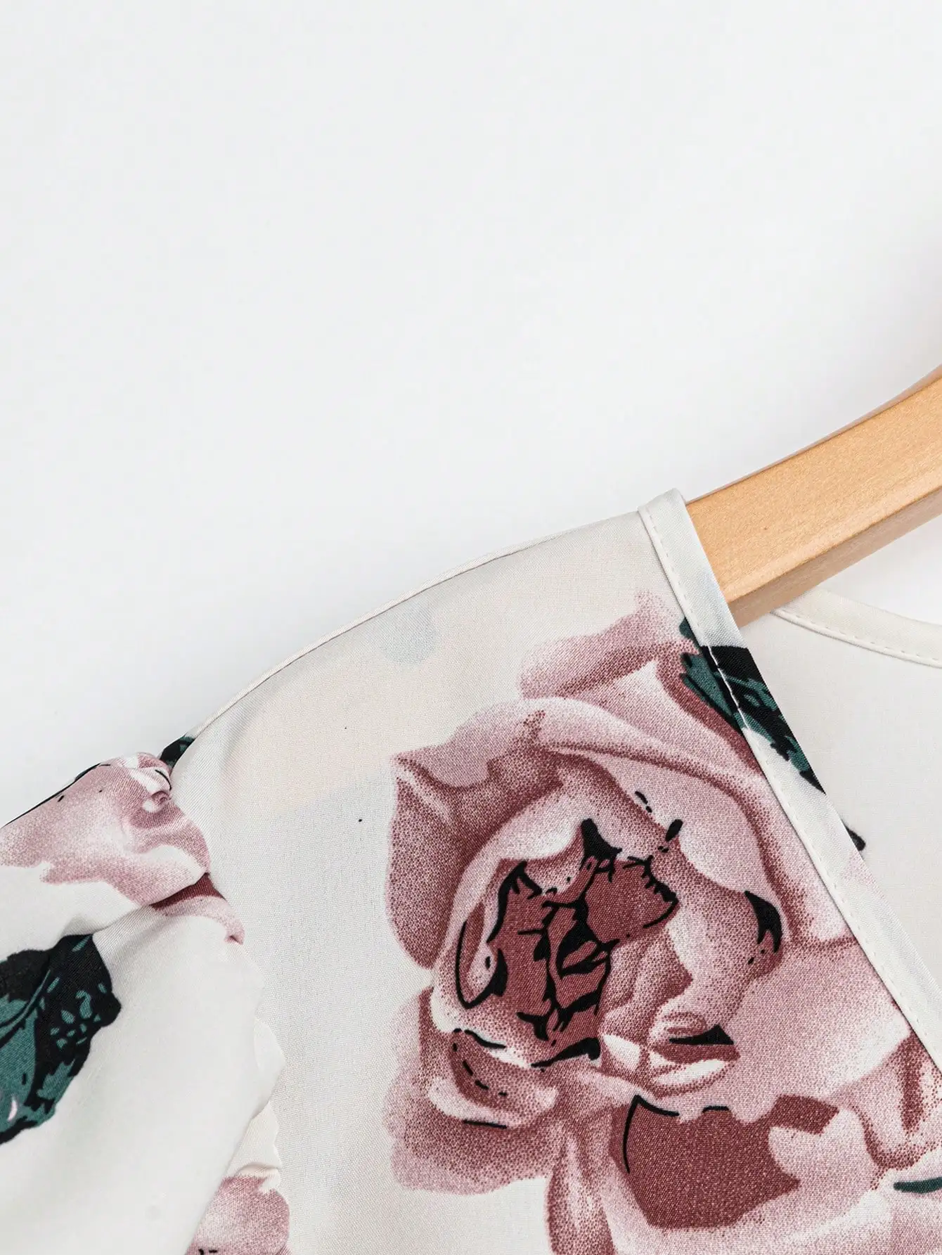 여성용 플로럴 브이넥 탑 & 솔리드 와이드 레그 팬츠 세트 (타이 웨이스트 포함)