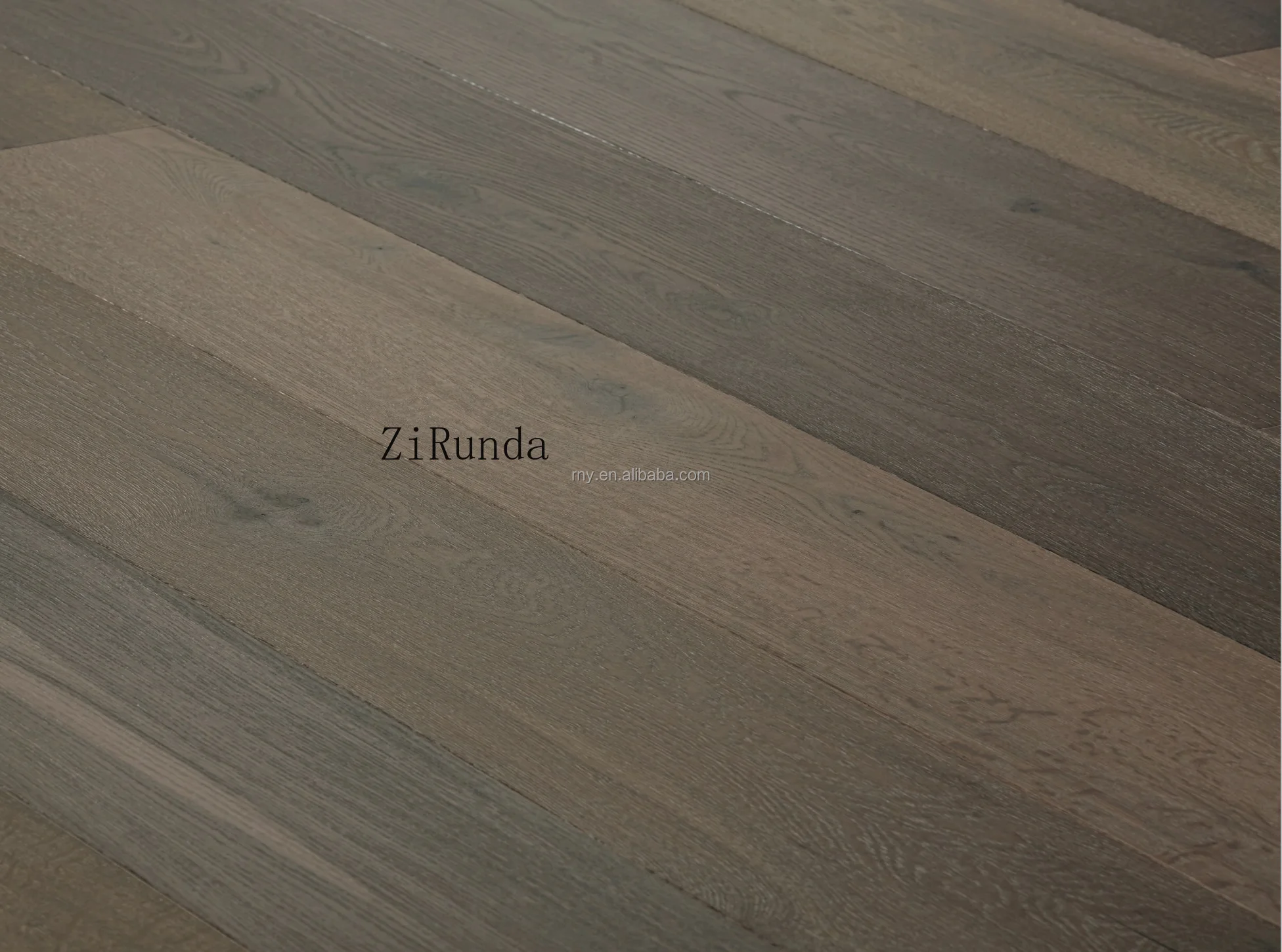 Versão personalizada Piso de engenharia tingido reativo moderno e elegante Madeira dura de carvalho multicamadas