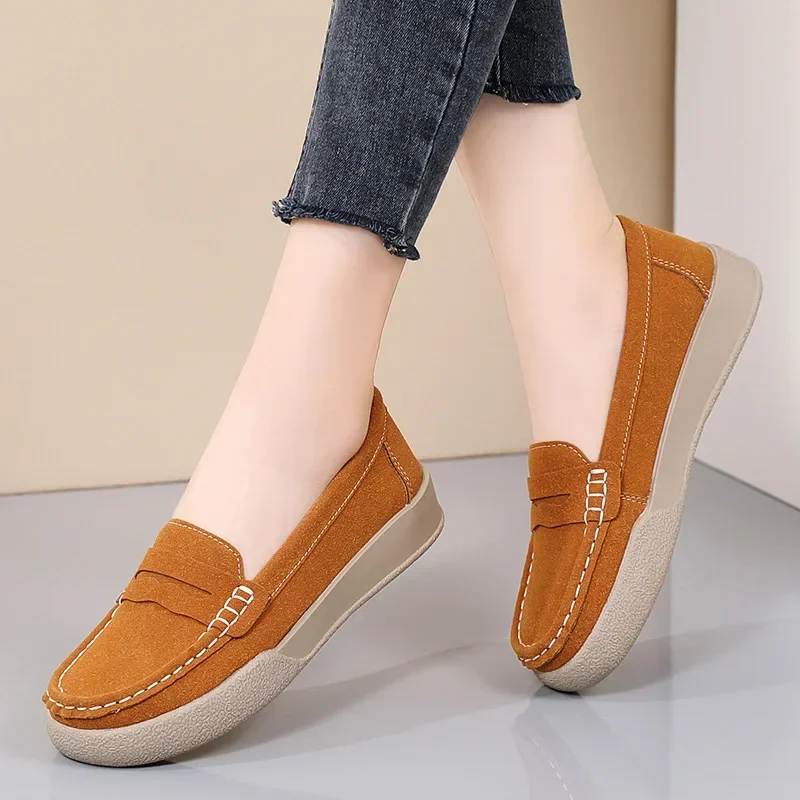 Women Faux Suede Casual Shoes New Platform Shoes Woman Fashion Brand Designer Women Flat Soft Sole Non-slip Shoes 2024