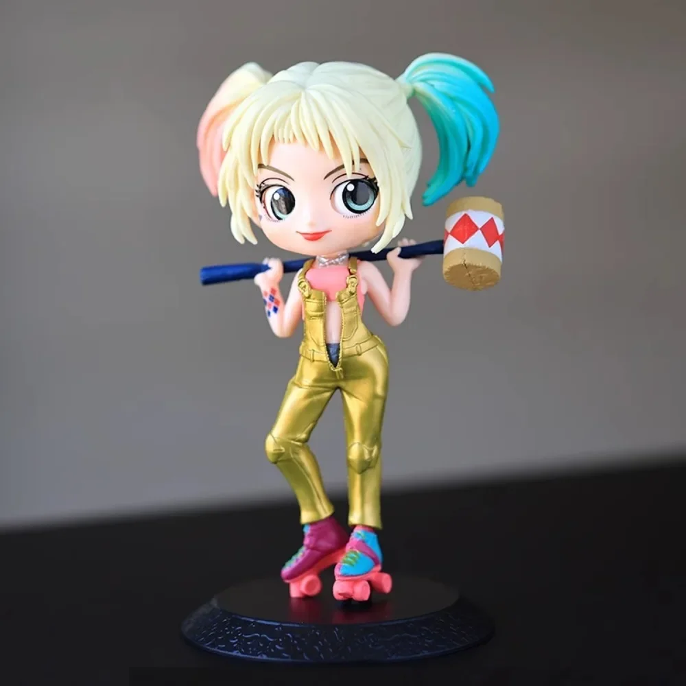 Oddział samobójców Joker i Harley Quinn Figurki akcji Model Fajne ozdoby Lalki Jestem szczęśliwym, pływające, rozgwiające się na gwiazdach