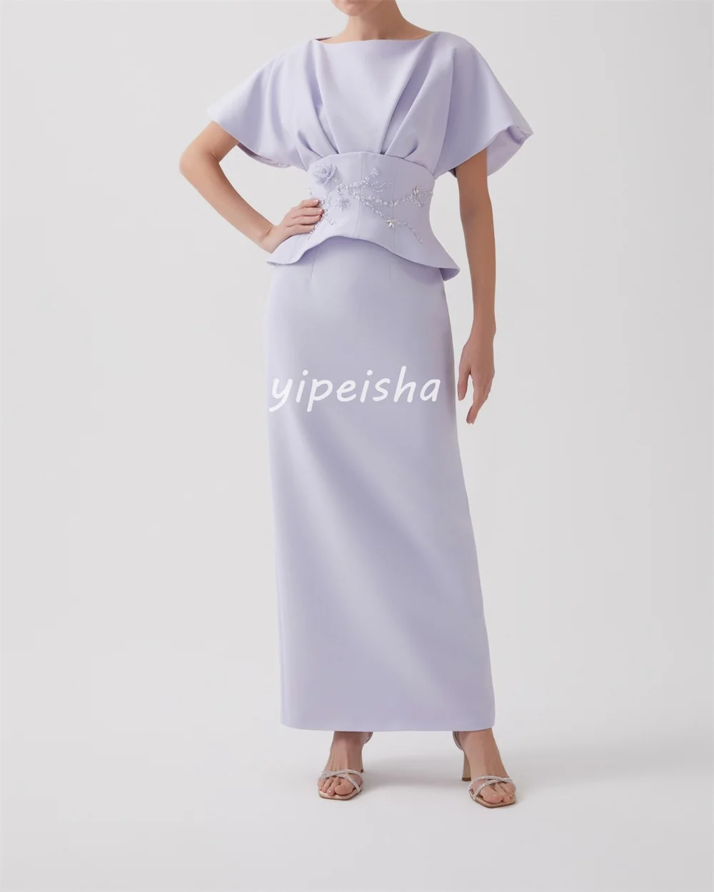 تخصيص رائعة عارضة جيرسي الديكور زهرة مطرزة مستقيم مغرفة الرقبة فساتين متوسطة الطول فساتين مناسبة مخصصة أنيقة