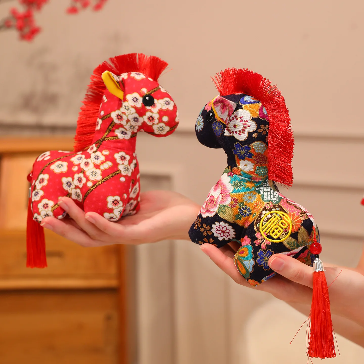 

Новый год лошади Kawaii Лошадь плюшевая игрушка брелок мультфильм Зодиак Лошадь кукла милая вышивка Lucky Horse кулон праздничные подарки