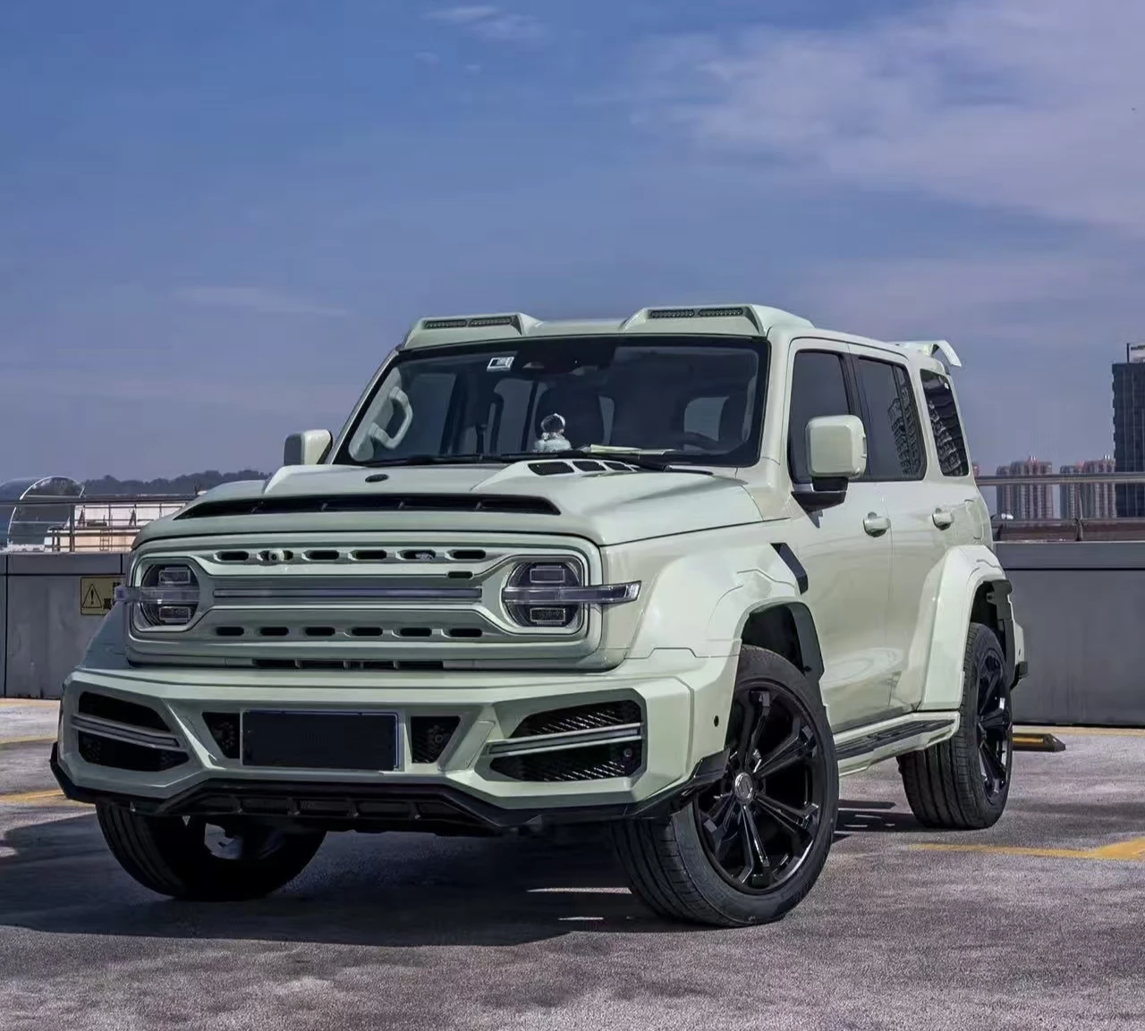 Tank 300 Shadow Body Kit Front/Rear Bumpers Off-road Modification Kit PP/ABS Material Threaded Installation