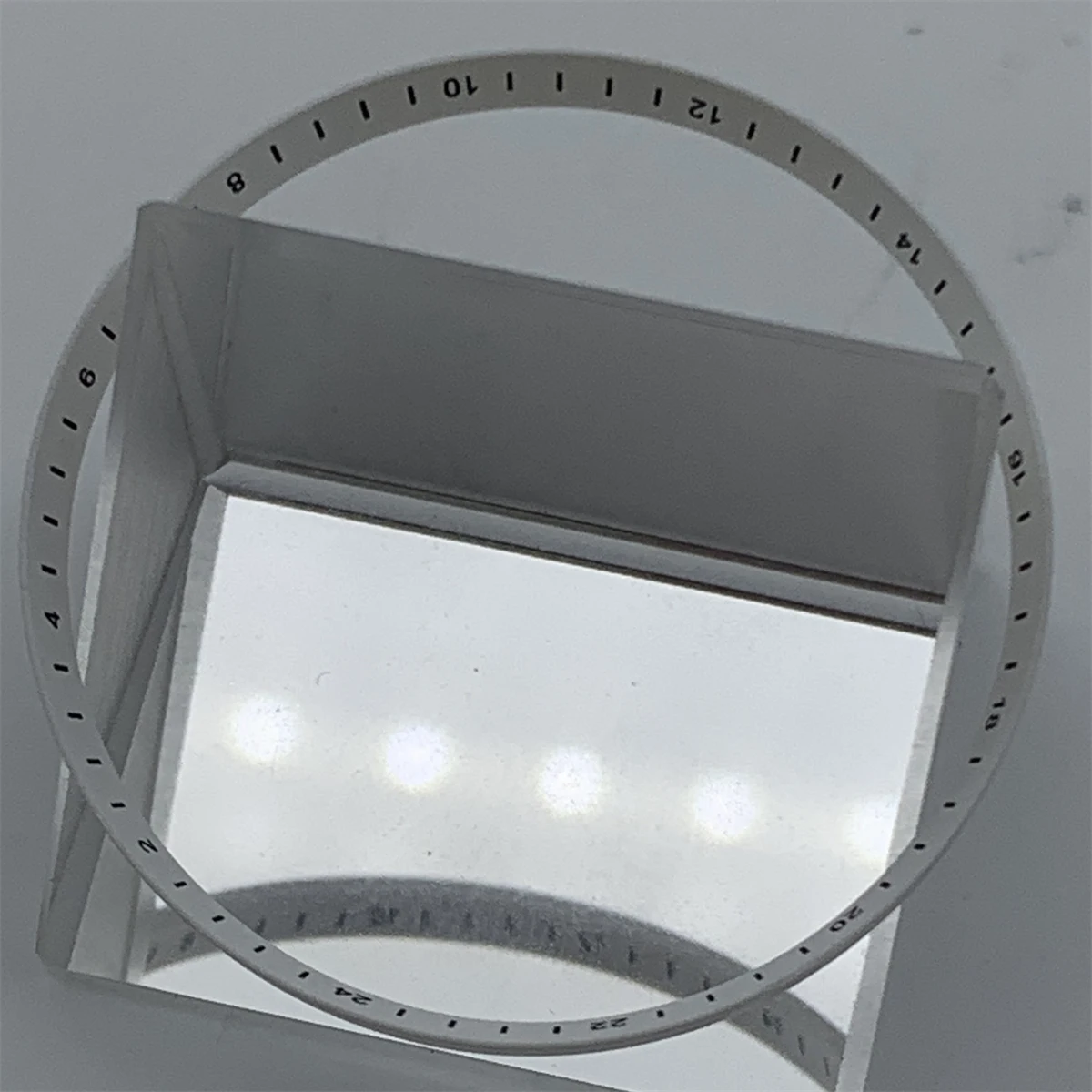 30mm*28.5mm*2.4mm Chapter Ring Two-color GMT/ Monochrome chapter ring for 40mm watch case Replace the hard plastic inner ring