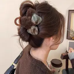 1pc Xiaoxiangfeng Butterfly Knot Plush Grasp Clip Female Temperament Hair Clip Shark Clip Autumn/Winter Premium Headpiece