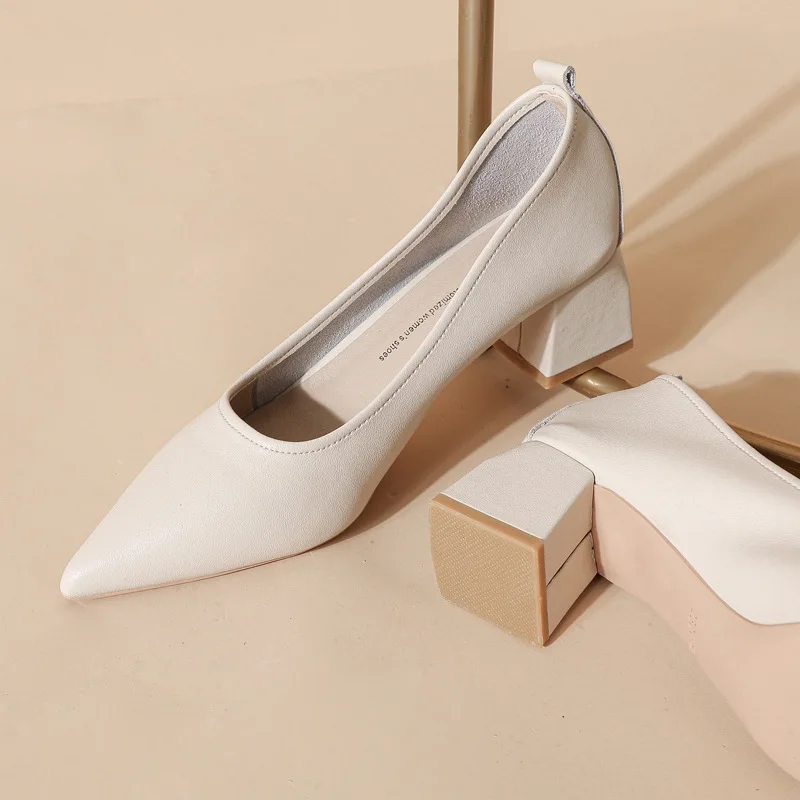 

New Shallow High-heeled Pointed 2026 Spring and Autumn Single Shoes Women's Commuting Thick-heeled Soft Leather Shoes
