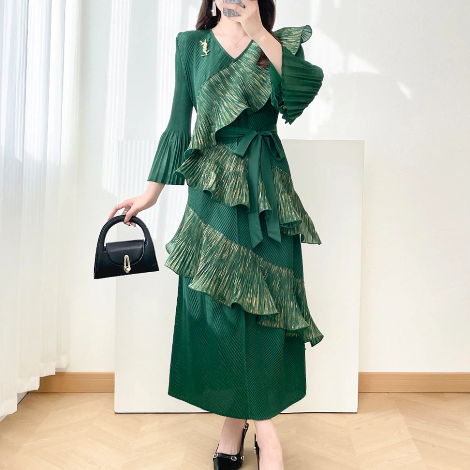 ANLAN Women's Pleated Dress Irregular Ruffled Patchwork Design V-Neck Flared Sleeves Lace Up Design Pullover Clothing 2AN6106