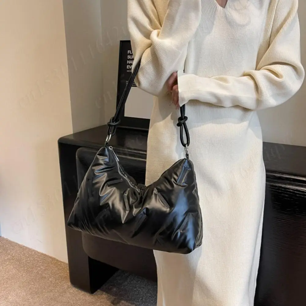 

Women Puffy Hobo Shoulder Bag Large Capacity Padded Armpit Bag Quilted Cloud Tote Handbags Casual Space Cotton Underarm Pouch