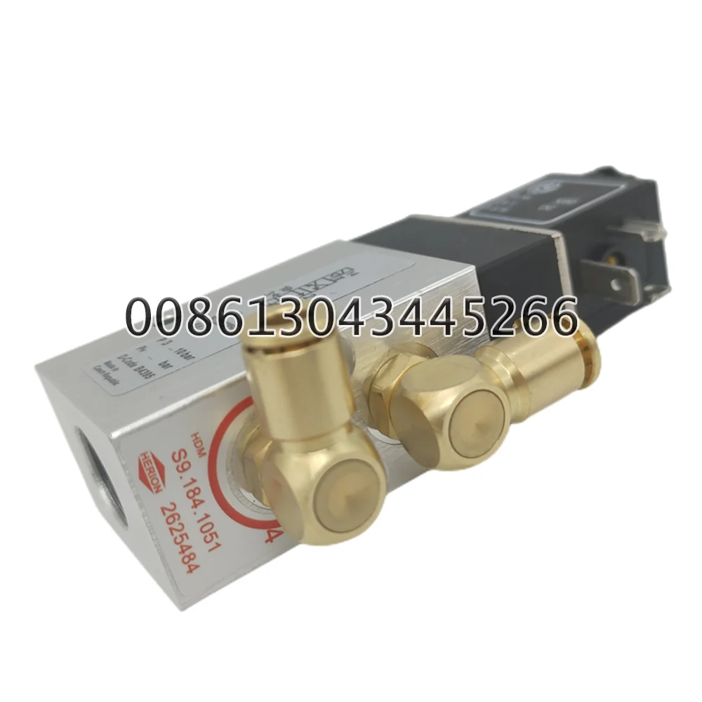 

Best Quality Heidelberg S9.184.1051 Pneumatic 4-2 Way Valve 6mm Push Fits x3 Brass Mouthpiece PRINTING MACHINE PARTS