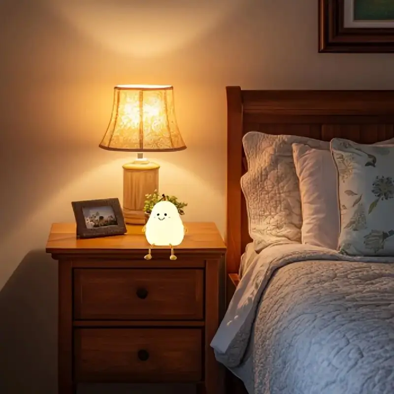 Cute 7 Colors Pear-Shaped Silicone Decompression Light, Touch-Controlled , For Rooms Bedside Lamp