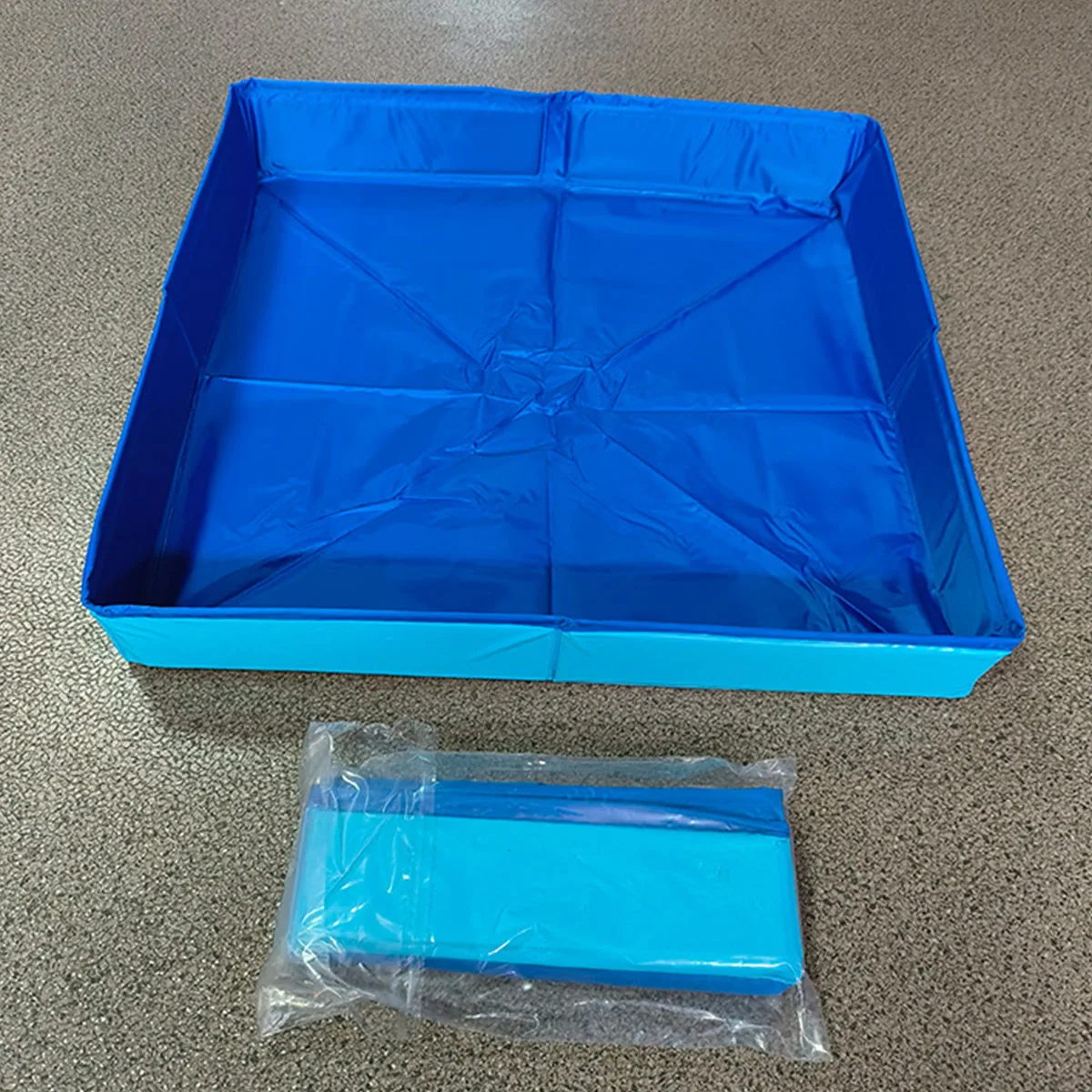 

Kids Outdoor Sandbox for Garden, Backyard, Swimming Pool, Sand Pit, Sand Box, Sensory Toys Suitable for Boys and Girl Aged 3-12